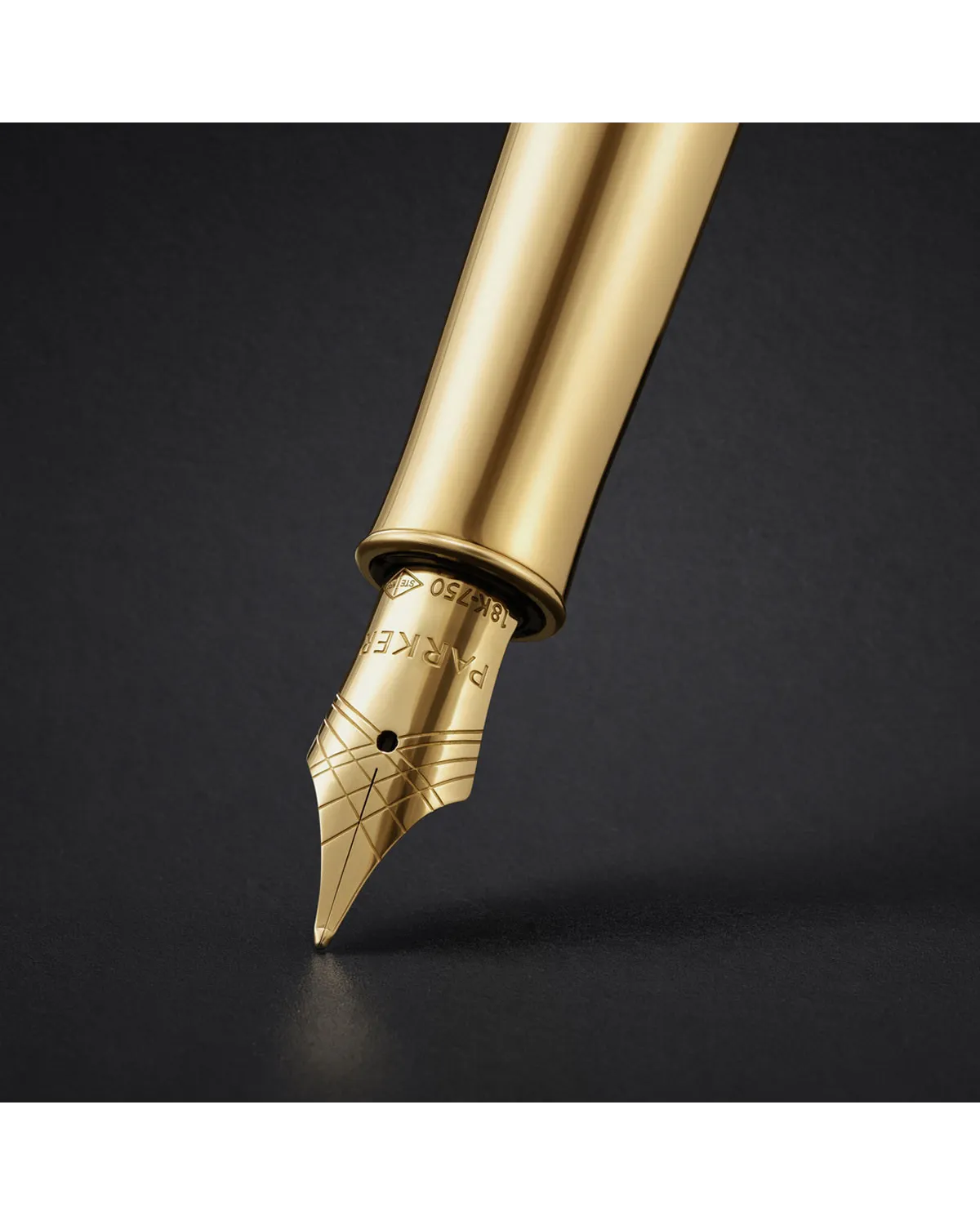 Pióro wieczne Parker Sonnet Ciselé GT 18k (2209265) Pióro wieczne Parker Sonnet Ciselé GT 18k (2209265)