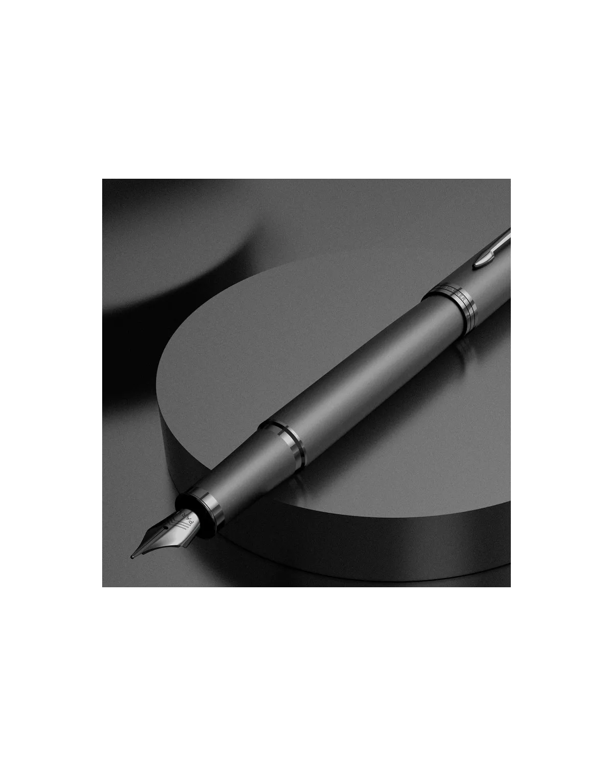 Zestaw Prezentowy Długopis + Pi&oacute;ro Parker IM Professionals Monochrome Bronze + Naszyjnik (2172961/3)