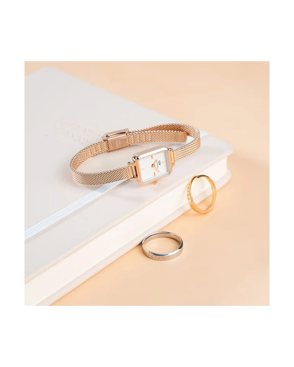 ZEGAREK DAMSKI DANIEL WELLINGTON Quadro Mini Melrose 15mm DW00100727 + BOX (zw524c) ZEGAREK DAMSKI DANIEL WELLINGTON Quadro Mini Melrose 15mm DW00100727 + BOX (zw524c)