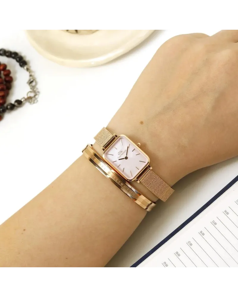 ZEGAREK DAMSKI DANIEL WELLINGTON Quadro Pressed Melrose Pearl 20mm DW00100510 + BOX (zw505o) ZEGAREK DAMSKI DANIEL WELLINGTON Quadro Pressed Melrose Pearl 20mm DW00100510 + BOX (zw505o)