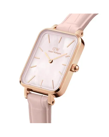 ZEGAREK DAMSKI DANIEL WELLINGTON Quadro Pressed Melrose Pearl 20mm DW00100508 + BOX (zw521a) ZEGAREK DAMSKI DANIEL WELLINGTON Quadro Pressed Melrose Pearl 20mm DW00100508 + BOX (zw521a)