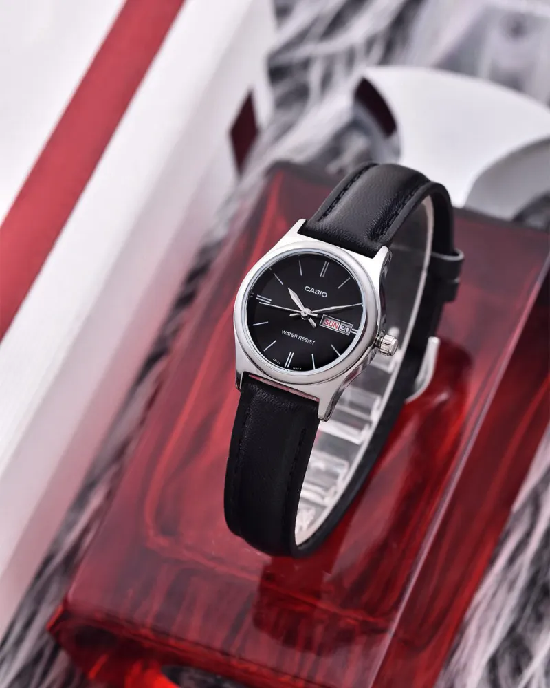 ZEGAREK DAMSKI CASIO LTP-V006L-1B2 (zd576b) + BOX ZEGAREK DAMSKI CASIO LTP-V006L-1B2 (zd576b) + BOX