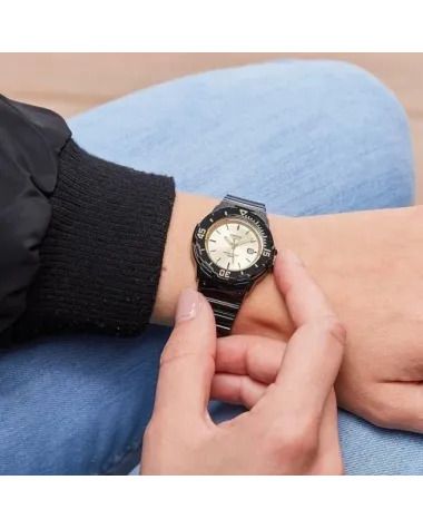 Zegarek Damski Casio LRW-200H-9EVDF + BOX