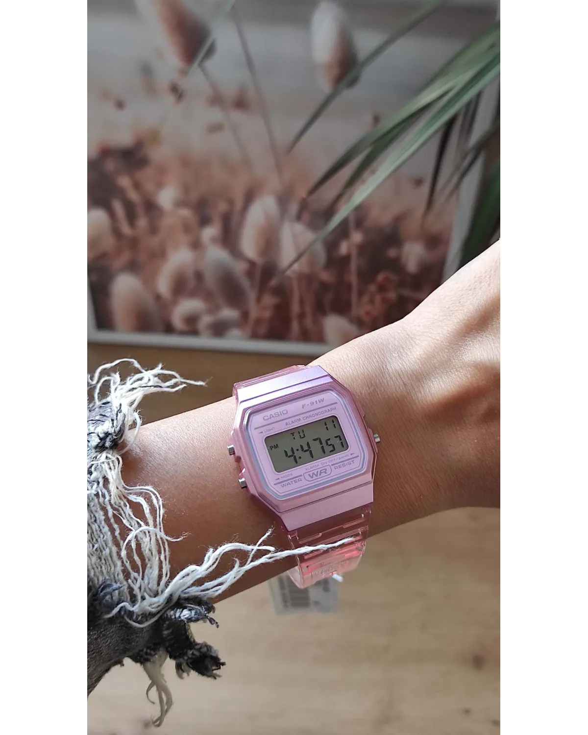 Zegarek Damski Casio Retro Vintage F-91WS-4 (zd648a) + BOX Zegarek Damski Casio Retro Vintage F-91WS-4 (zd648a) + BOX
