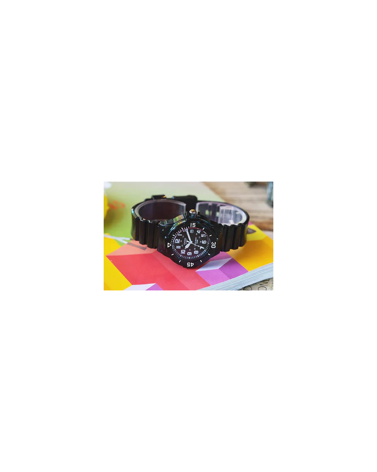 ZEGAREK DAMSKI CASIO LRW-200H 1BV (zd557b) + BOX