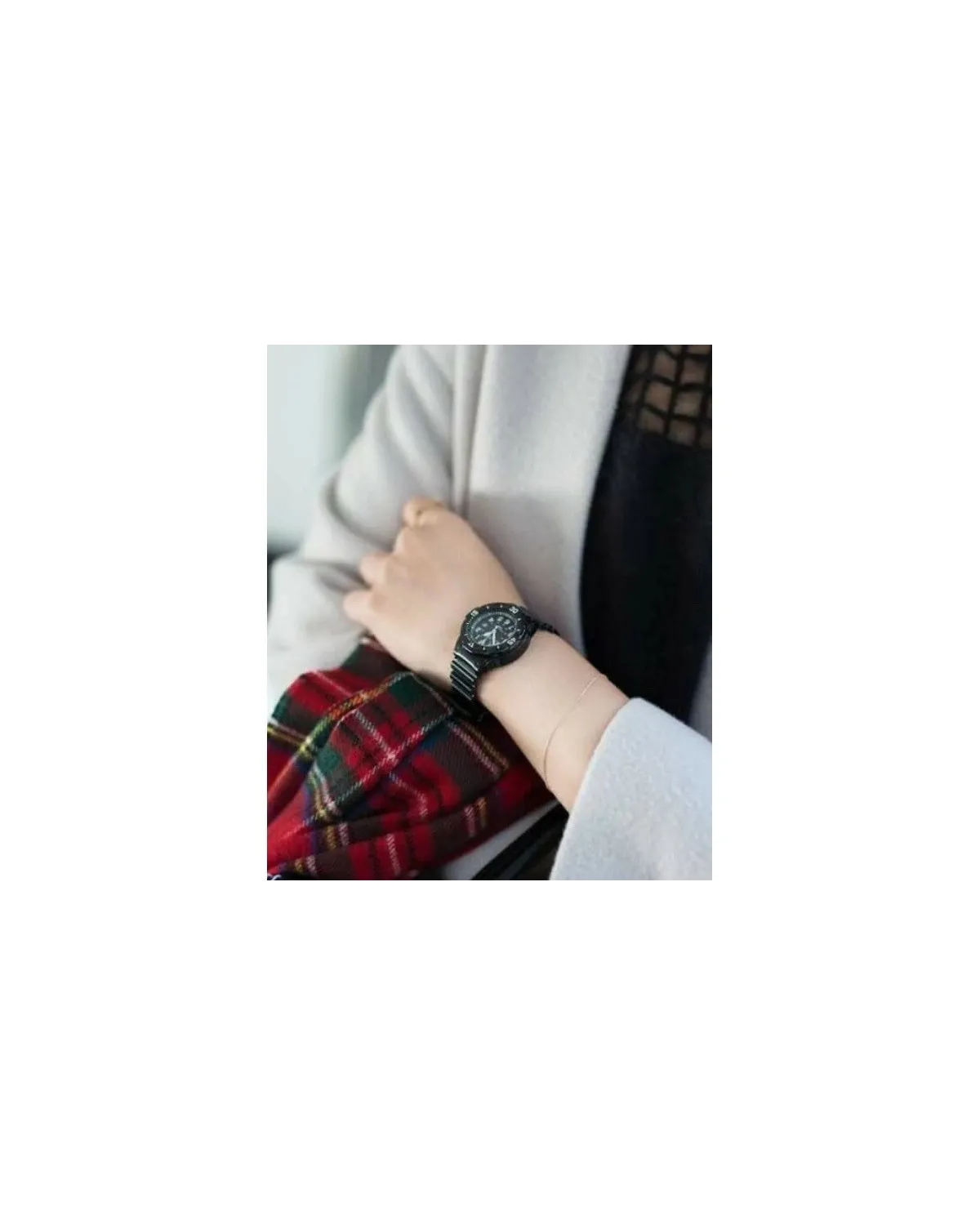 ZEGAREK DAMSKI CASIO LRW-200H 1BV (zd557b) + BOX
