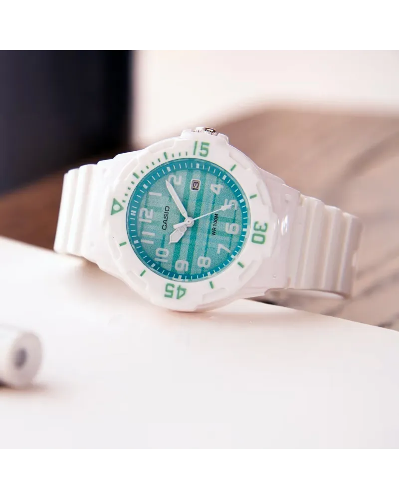 ZEGAREK DAMSKI CASIO LRW-200H 3CVDF (zd557n) + BOX