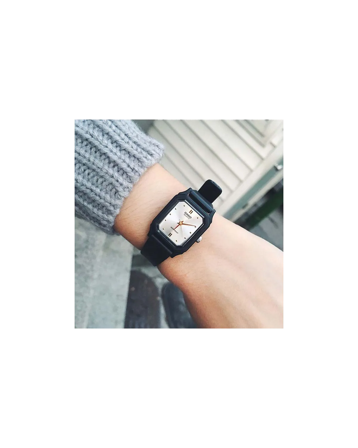 ZEGAREK DAMSKI CASIO LQ-142E-7A (zd598g) - KLASYKA + BOX