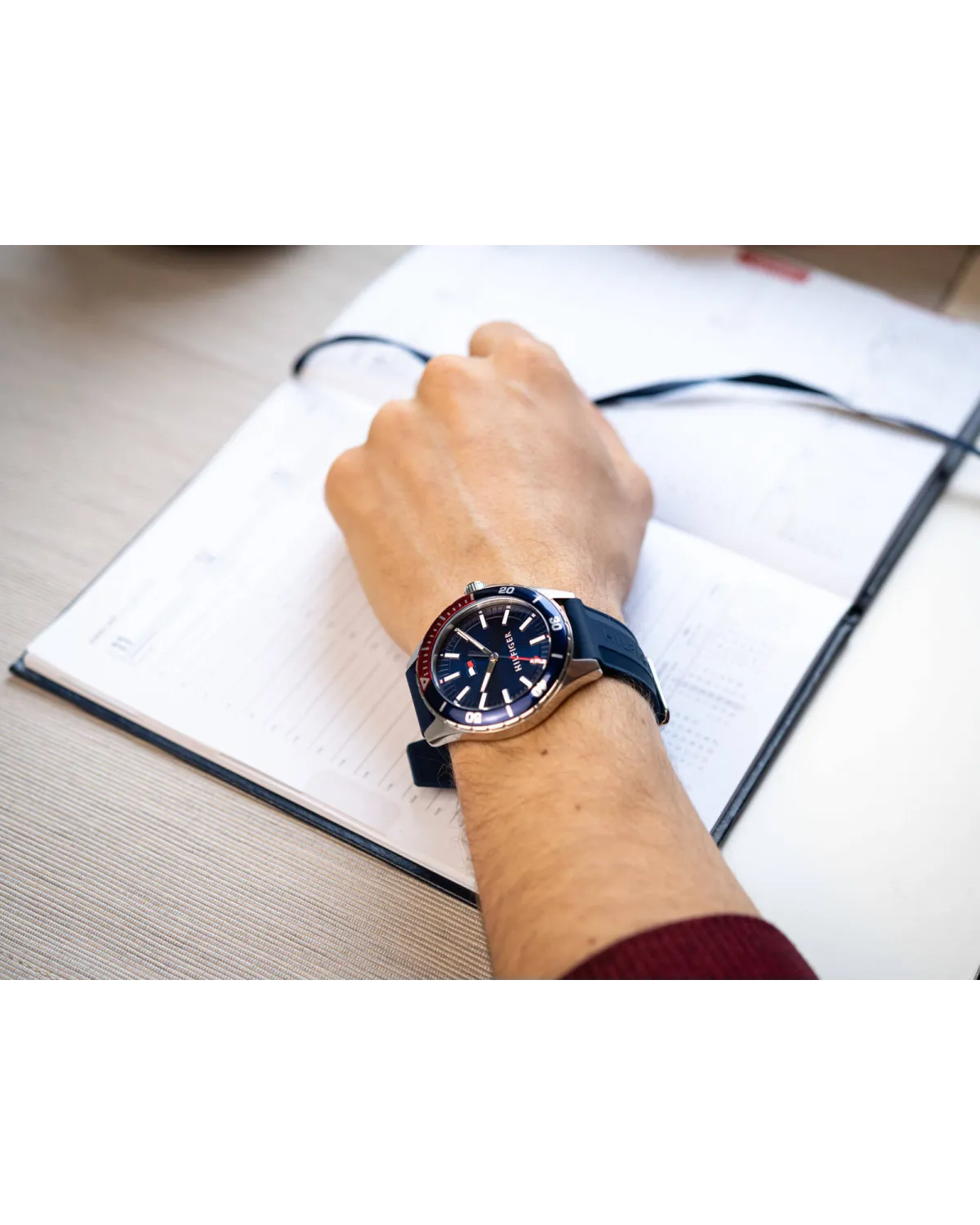 ZEGAREK MĘSKI TOMMY HILFIGER Logan 1792009 (zf106c)