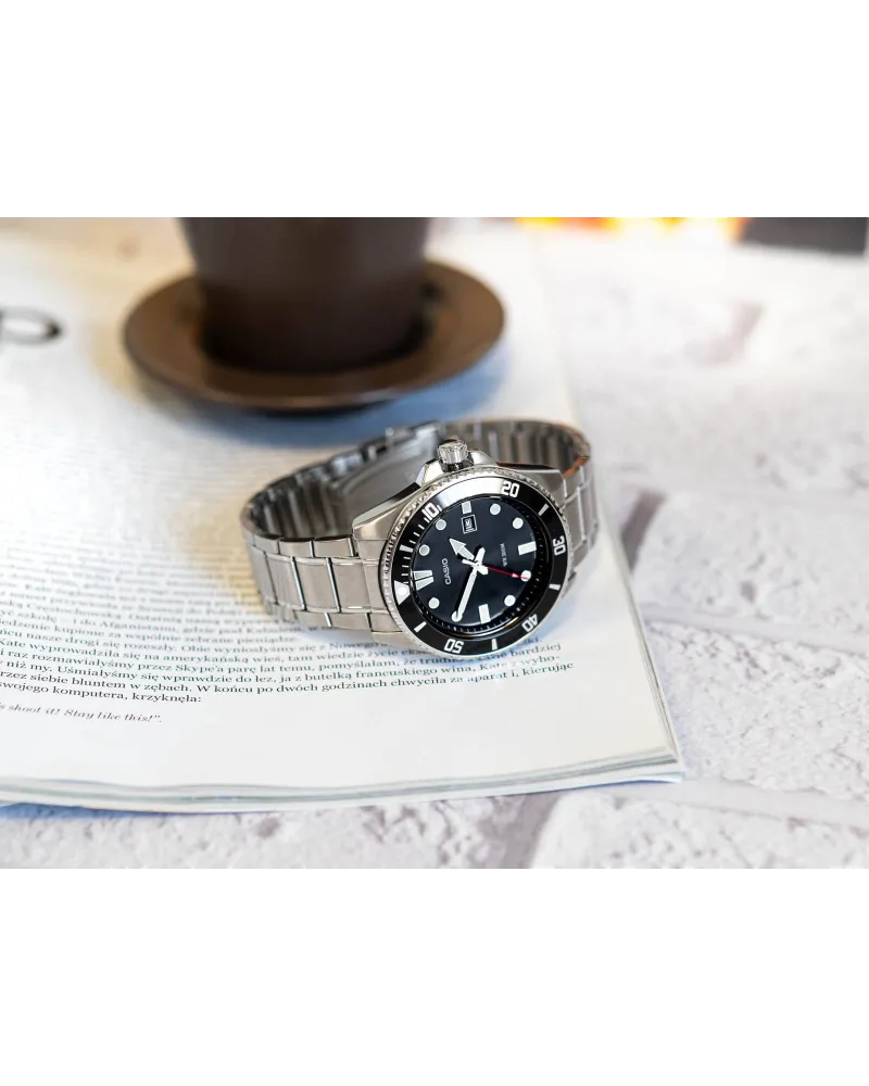 Zegarek Męski Casio MDV-107D-1A1 WR200 + BOX