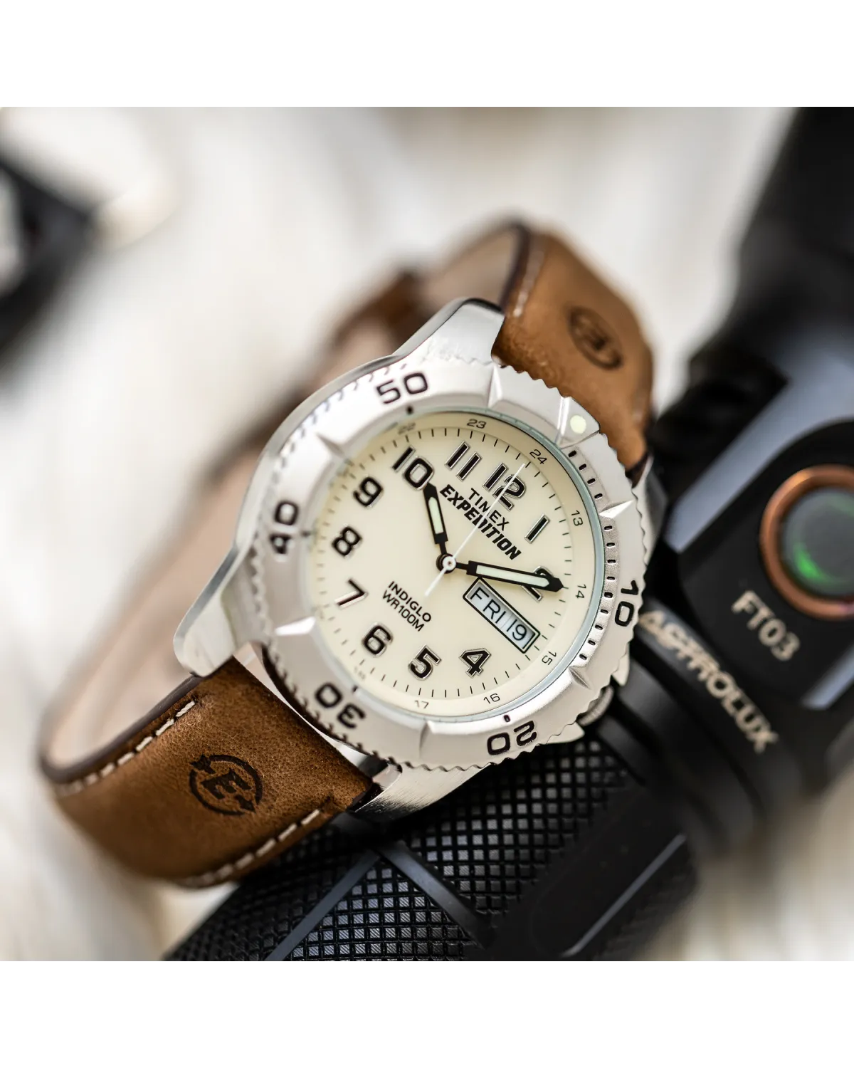 ZEGAREK MĘSKI TIMEX EXPEDITION T46681 (zt121a)