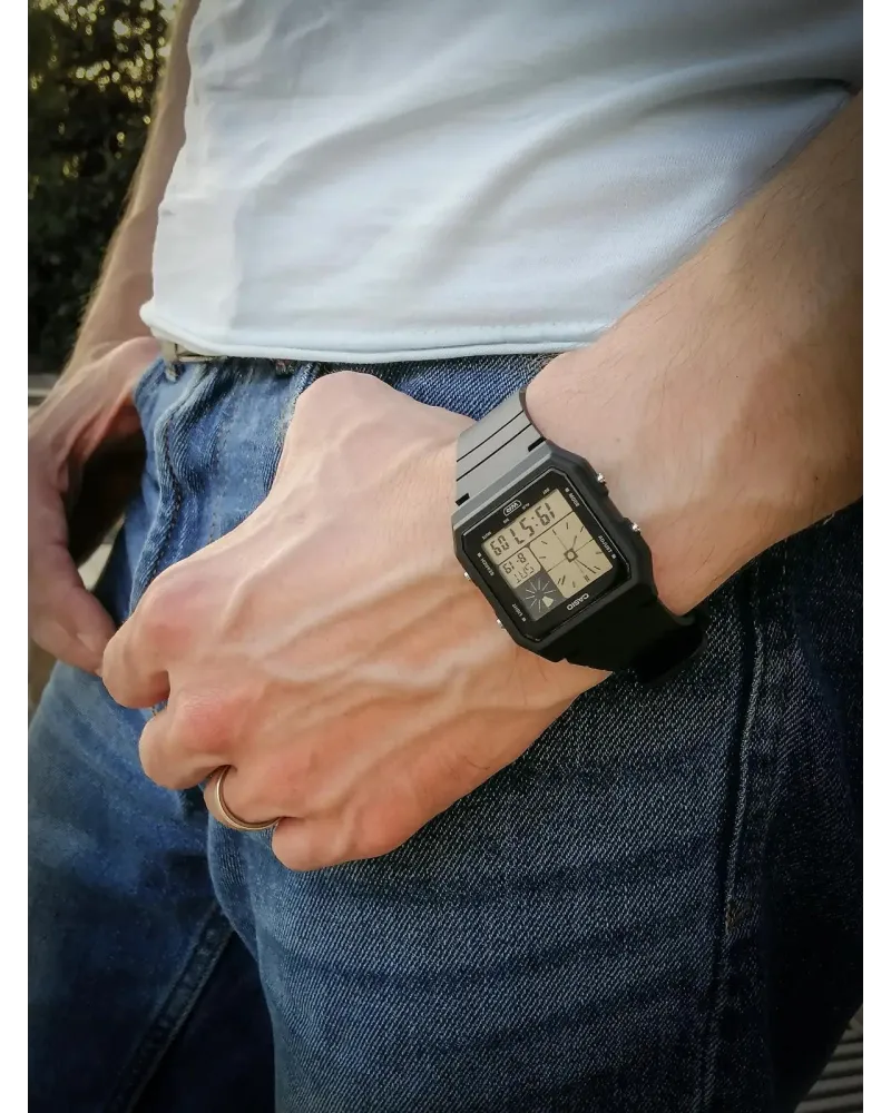 ZEGAREK MĘSKI CASIO Digital LF-20W-1A + BOX ZEGAREK MĘSKI CASIO Digital LF-20W-1A + BOX