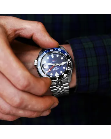 ZEGAREK MĘSKI SEIKO 5 SPORTS SSK003K1 GMT AUTOMAT WR100 + BOX ZEGAREK MĘSKI SEIKO 5 SPORTS SSK003K1 GMT AUTOMAT WR100 + BOX