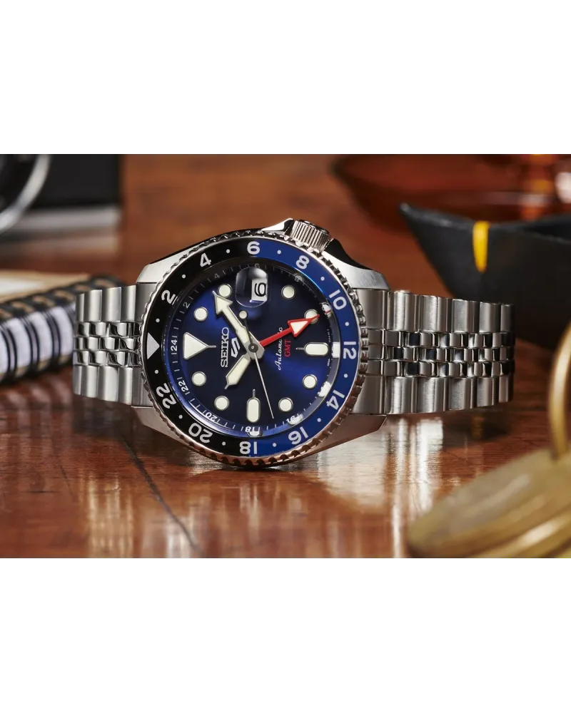 ZEGAREK MĘSKI SEIKO 5 SPORTS SSK003K1 GMT AUTOMAT WR100 + BOX ZEGAREK MĘSKI SEIKO 5 SPORTS SSK003K1 GMT AUTOMAT WR100 + BOX