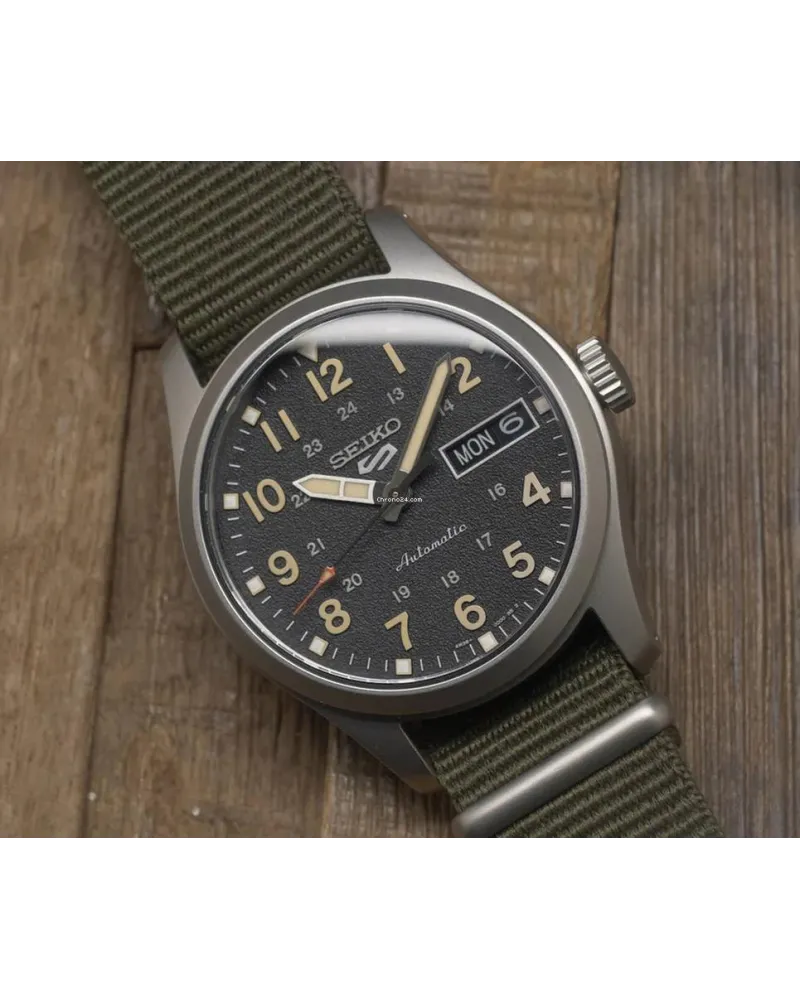 ZEGAREK MĘSKI SEIKO SRPJ85K1+ BOX