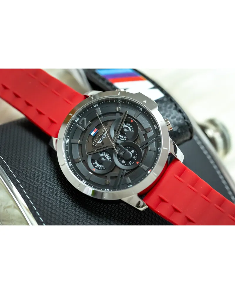 ZEGAREK MĘSKI TOMMY HILFIGER LUCA 1710490 (zf082a) ZEGAREK MĘSKI TOMMY HILFIGER LUCA 1710490 (zf082a)