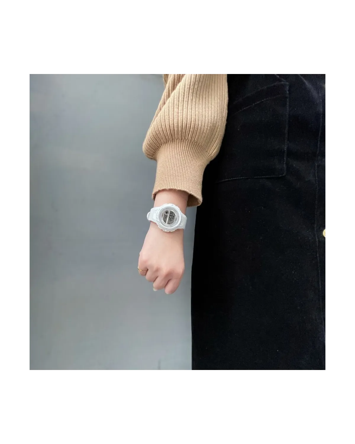 ZEGAREK DAMSKI CASIO LWS-1200H-7A1 + BOX