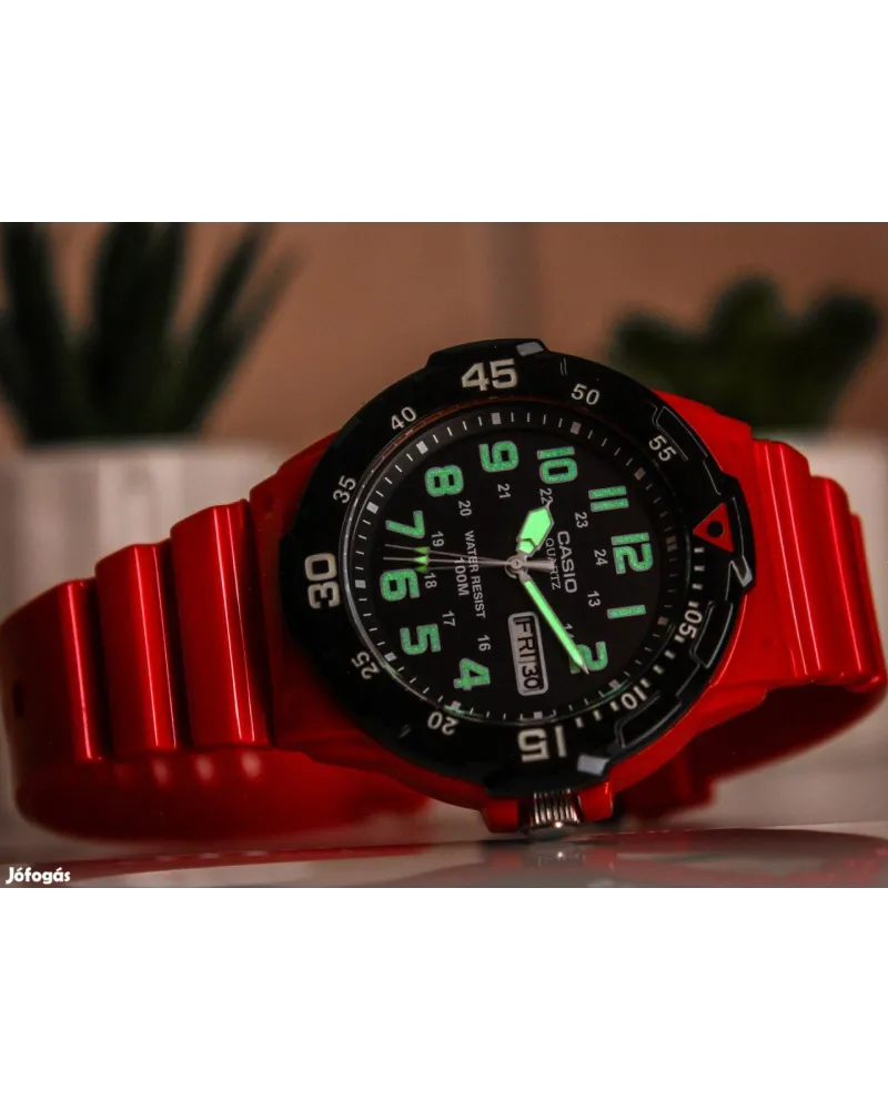ZEGAREK MĘSKI CASIO MRW-200HC-4BVDF 10 Bar (zd174b) + BOX ZEGAREK MĘSKI CASIO MRW-200HC-4BVDF 10 Bar (zd174b) + BOX