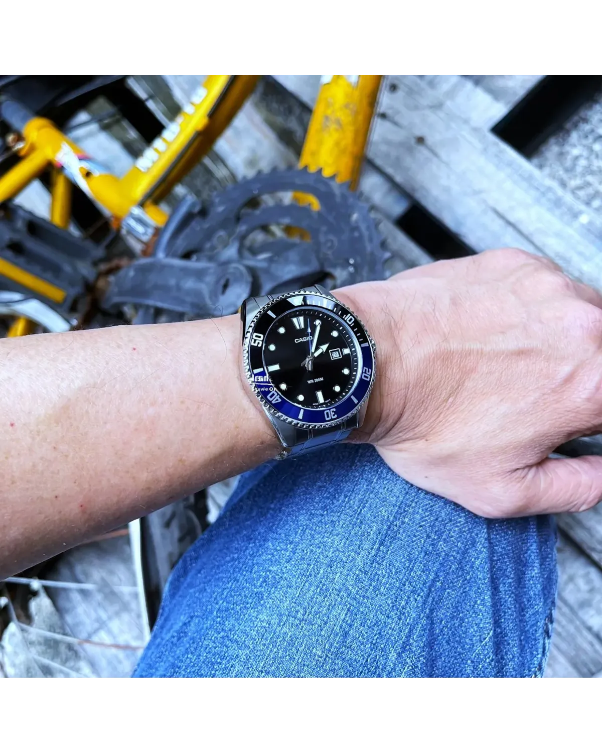 Zegarek Męski Casio MDV-107D-1A2 + BOX