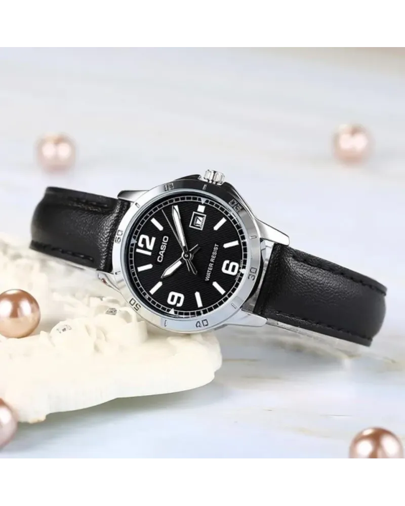 Zegarek Damski Casio LTP-V004L-1B (zd569f) + BOX Zegarek Damski Casio LTP-V004L-1B (zd569f) + BOX