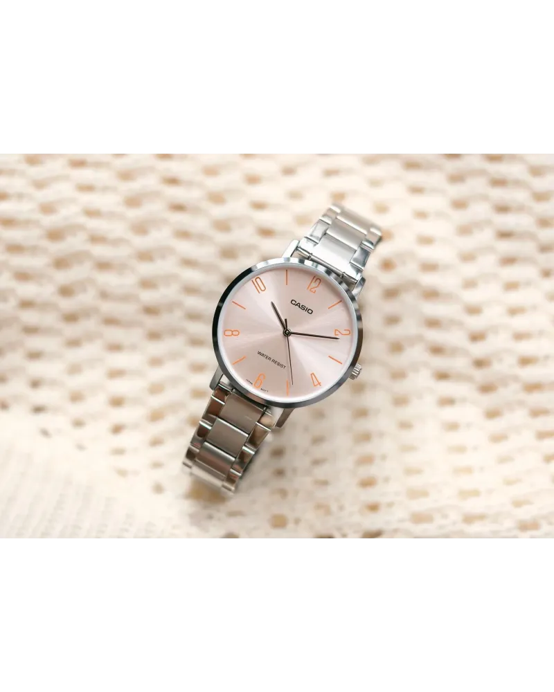 ZEGAREK DAMSKI CASIO LTP-VT01D-4B2 + BOX (zd613l)