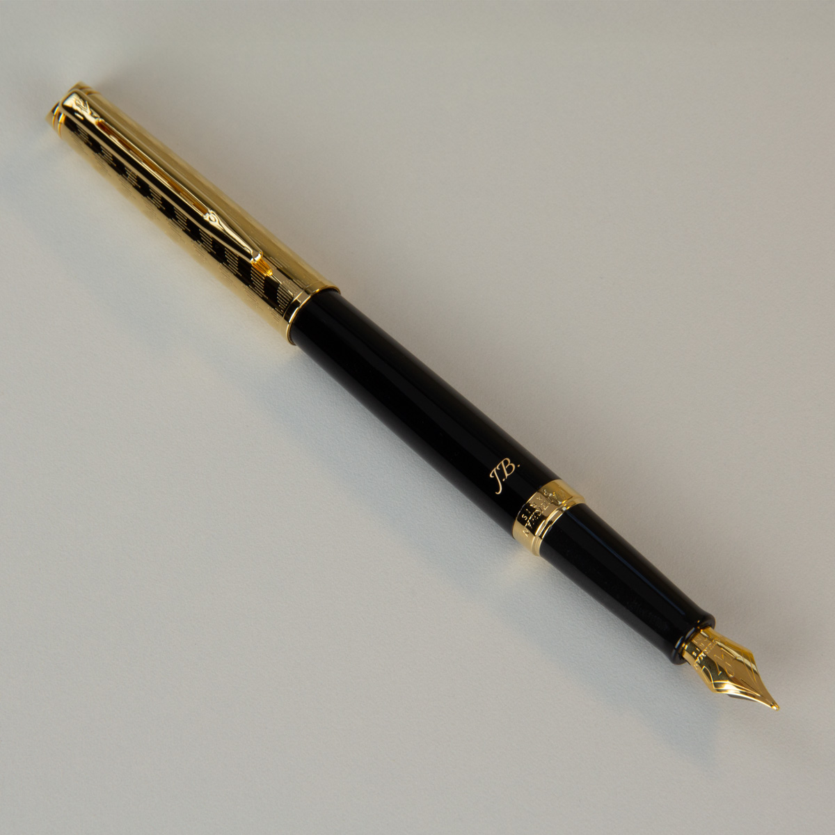 Pióro wieczne Waterman Hemisphere Opera Collection GT (2225135) z grawerem, czarny lakier i złote detale premium