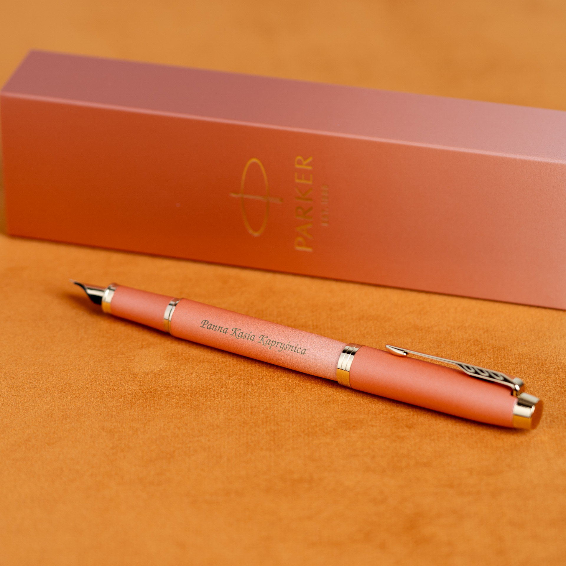 Pióro wieczne Parker IM Rituals Turquoise Orange z grawerem na pomarańczowym korpusie