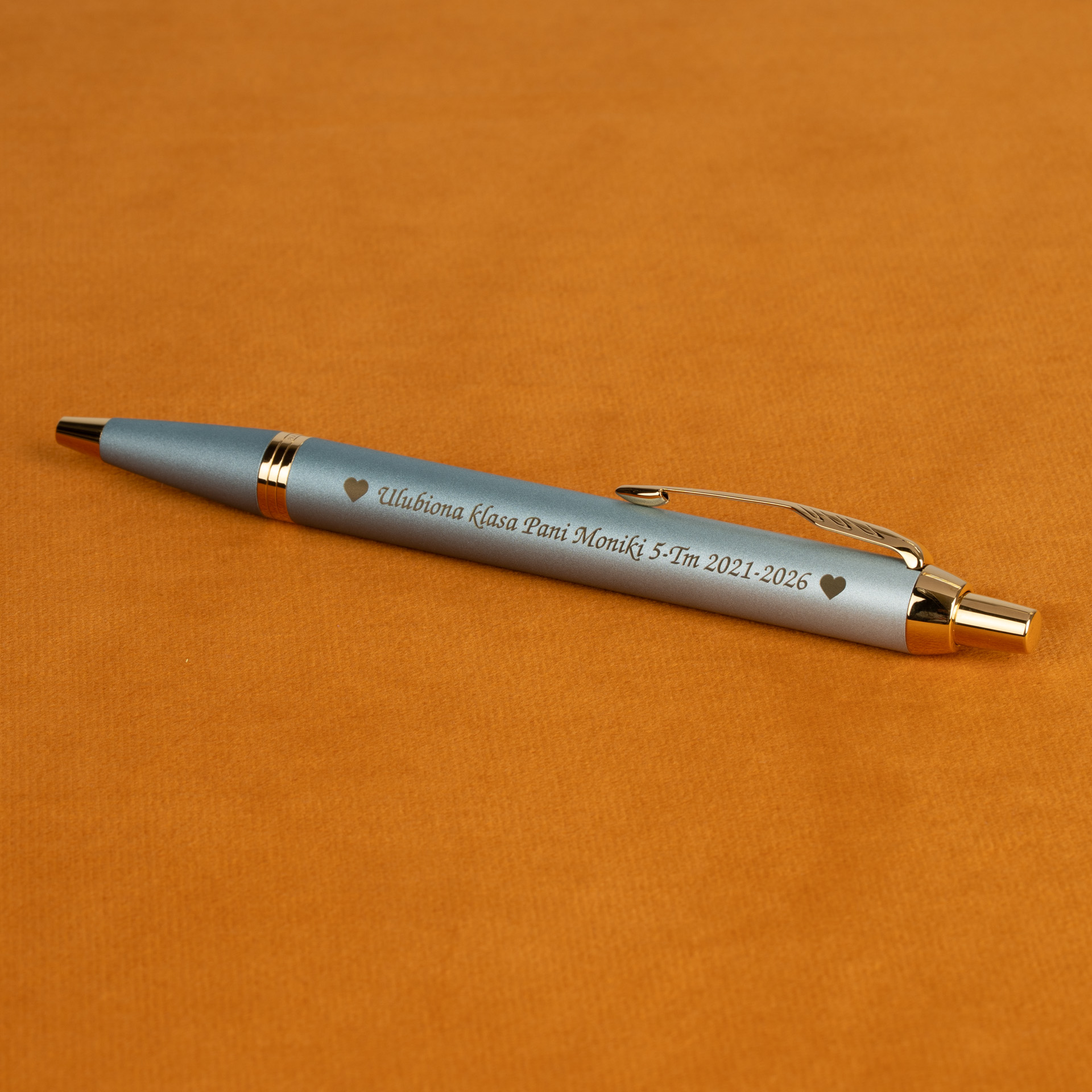 Długopis Parker IM Rituals Turquoise Green z grawerem „Ulubiona klasa Pani Moniki 5.Tm 2021–2026”, elegancki długopis Parker